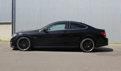 Mercedes-Benz - C